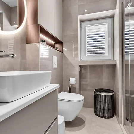 Apartman Modern Center Max Makarska